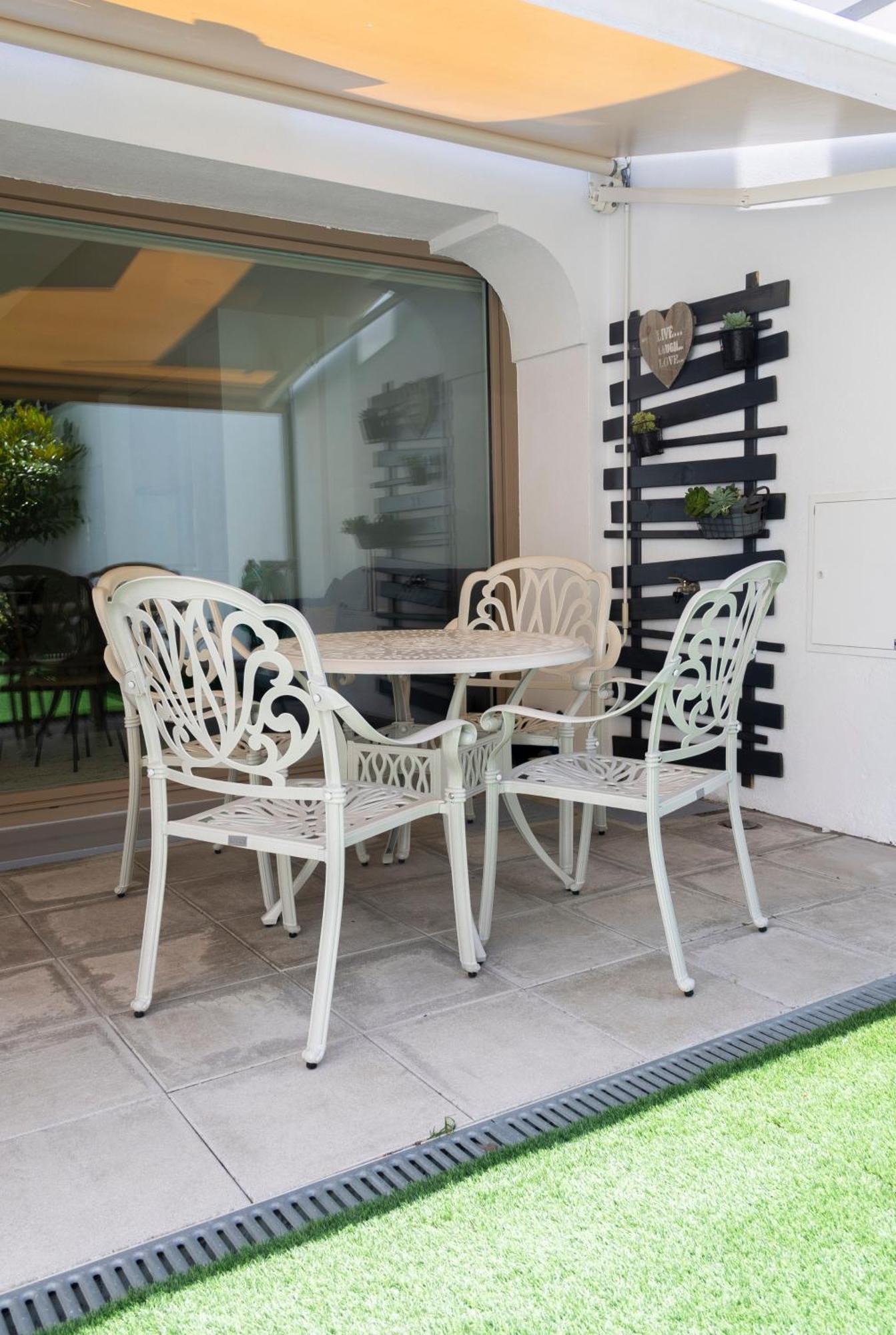 Casa Das Falcoeiras - Al Com Patio E Jardim Privados Aveiro Exterior photo